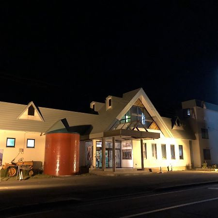 Frontier Sunrise Villa Kamifurano Exterior photo